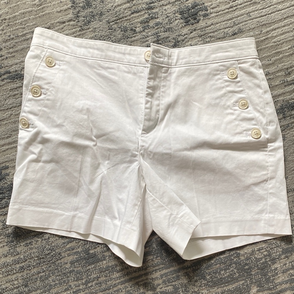 NWT Banana Republic sailor style White Button-Detail Cotton Shorts